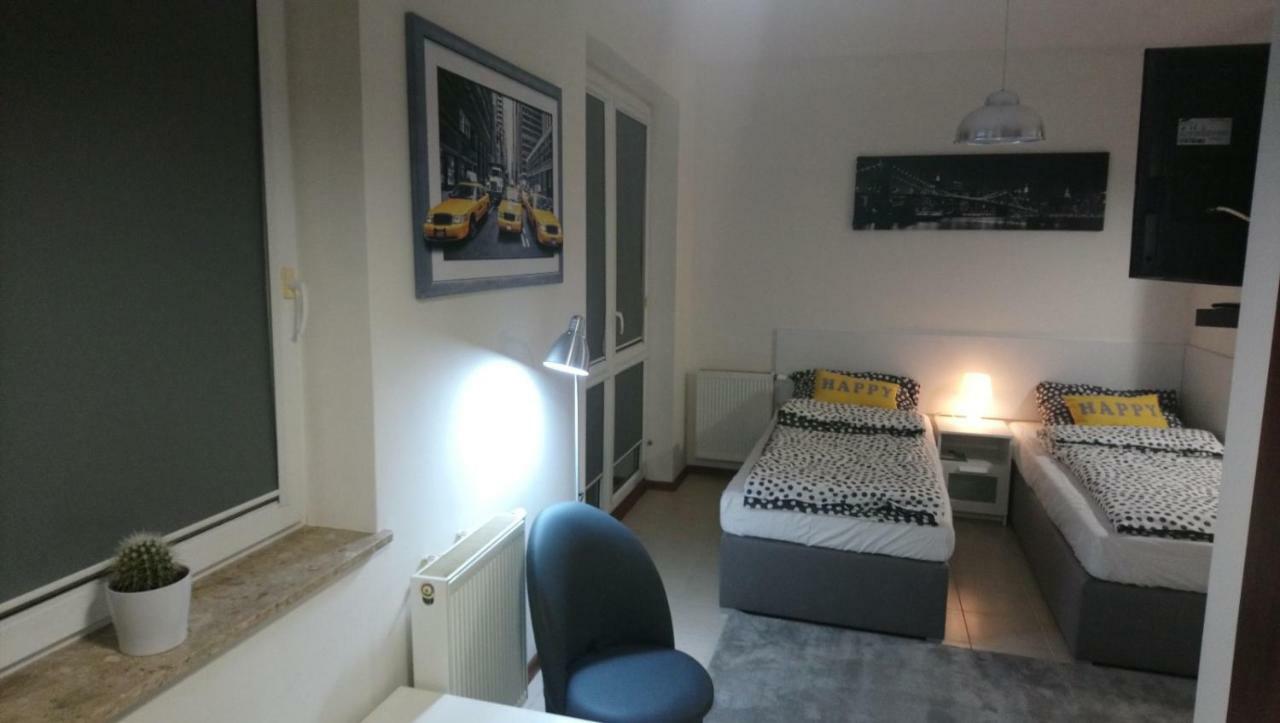Apartament Kniaziewicza - Komfortowe Noclegi Piaseczno  Bagian luar foto